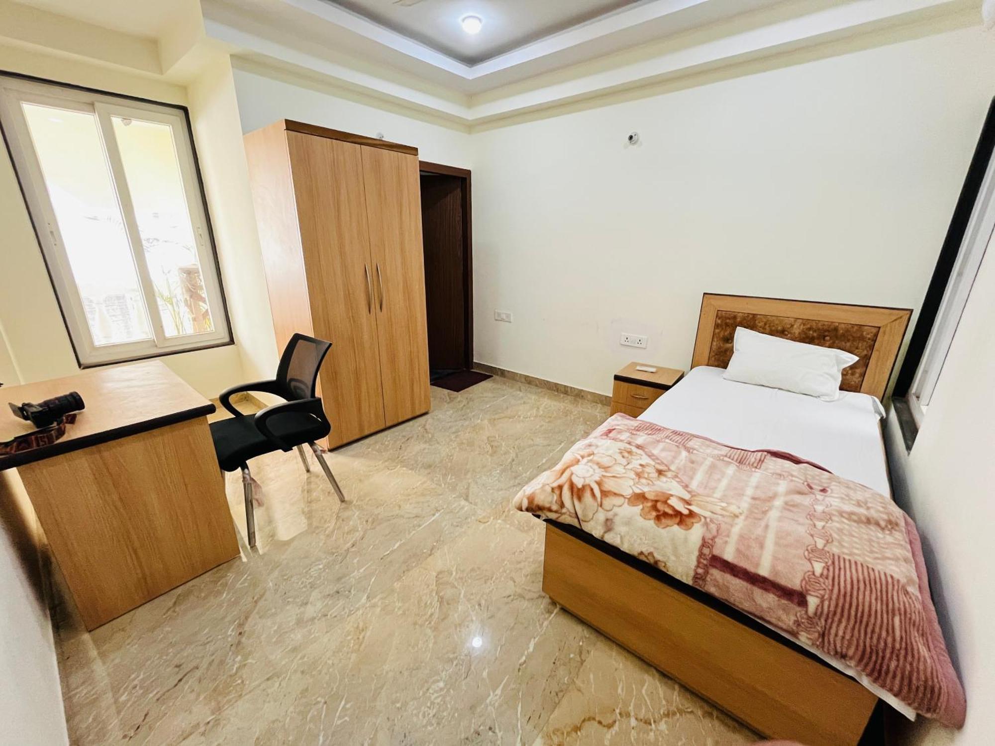 Hare Krishna Homes Jhalwa Allāhābād Junction エクステリア 写真