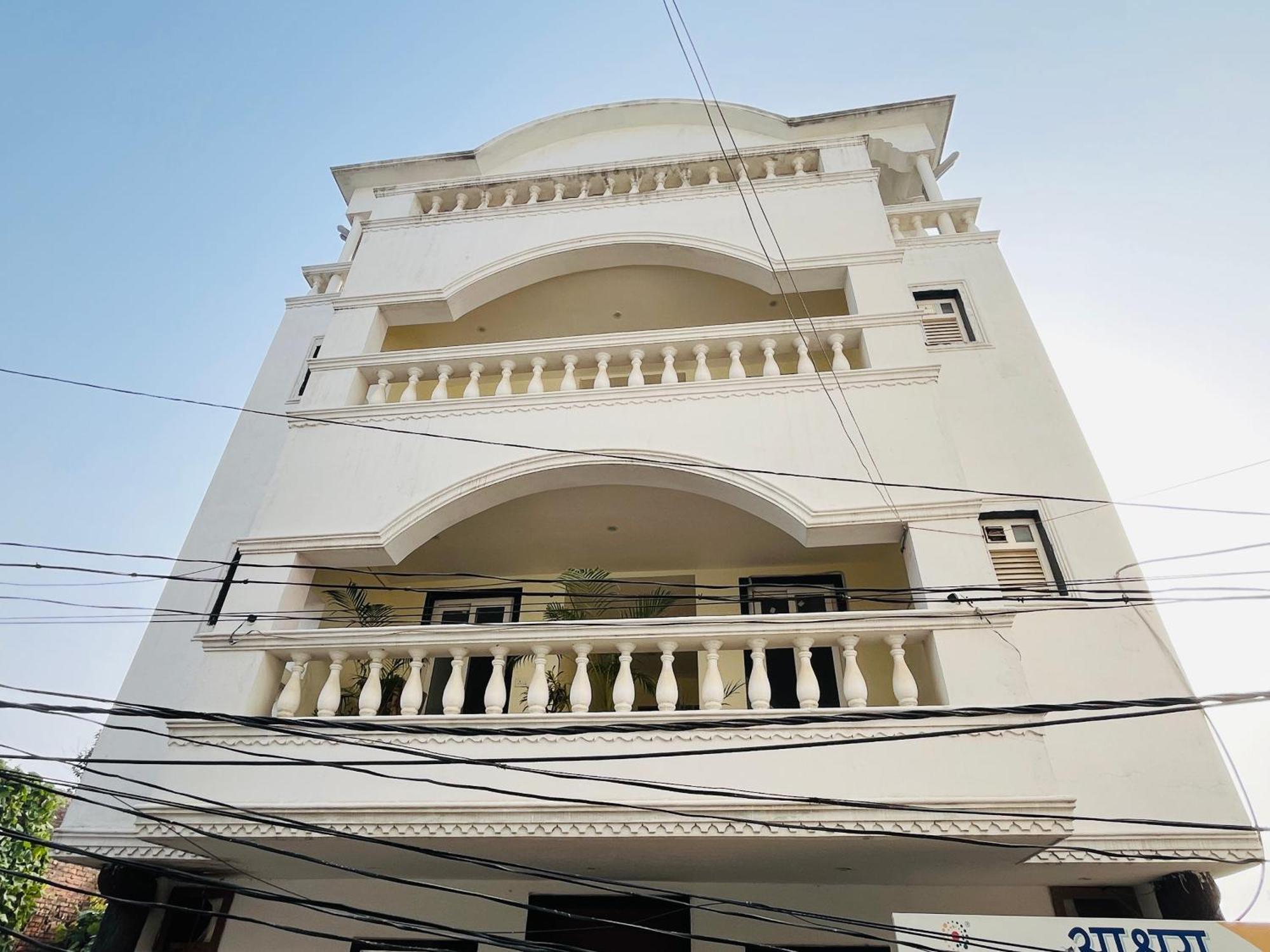 Hare Krishna Homes Jhalwa Allāhābād Junction エクステリア 写真